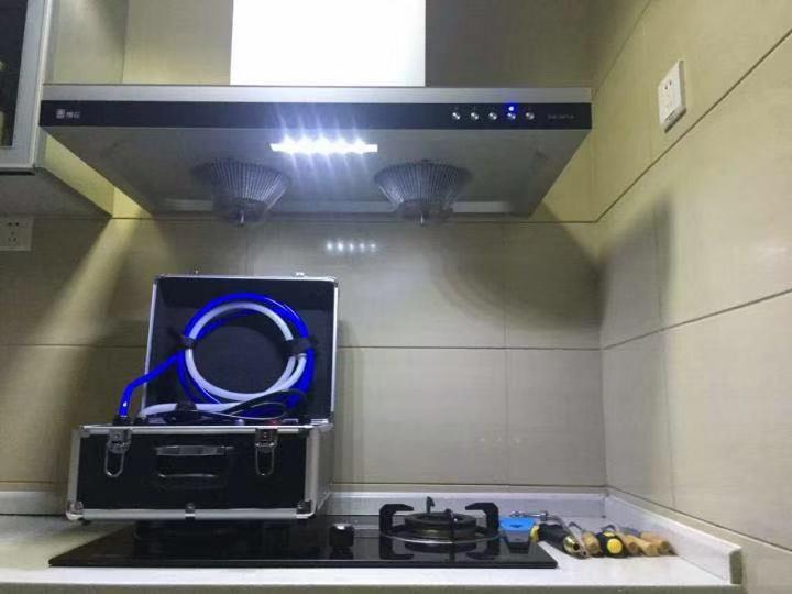 感覺家里瓷磚地板發(fā)黃總是擦不干凈怎么辦？
