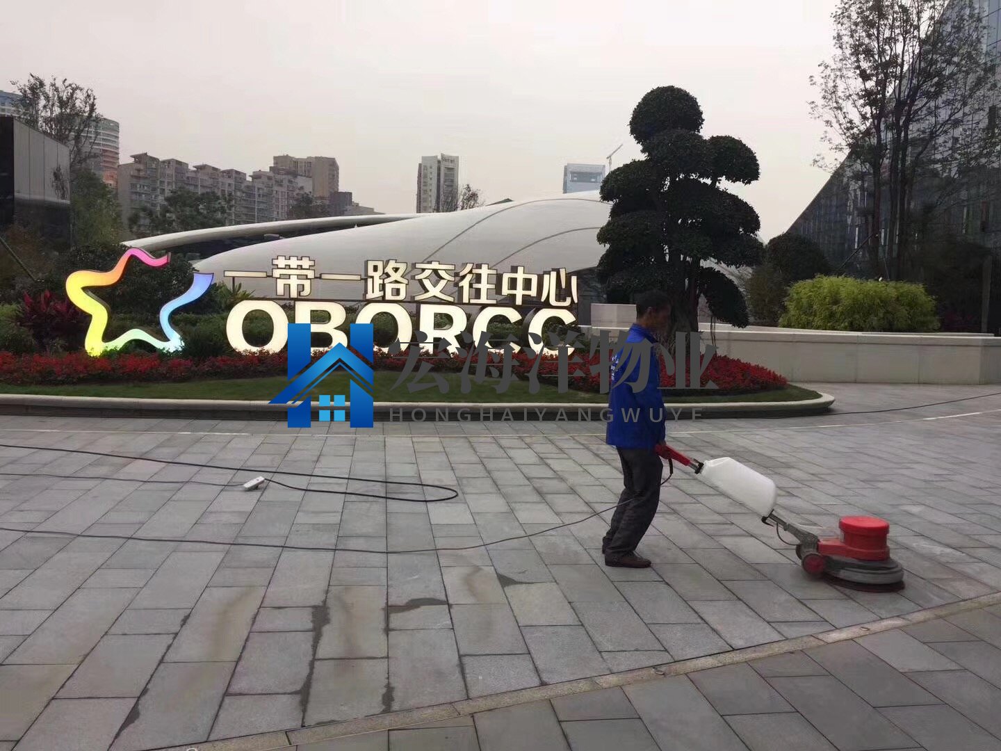 保潔公司做宣傳選擇墻體廣告是否合適？