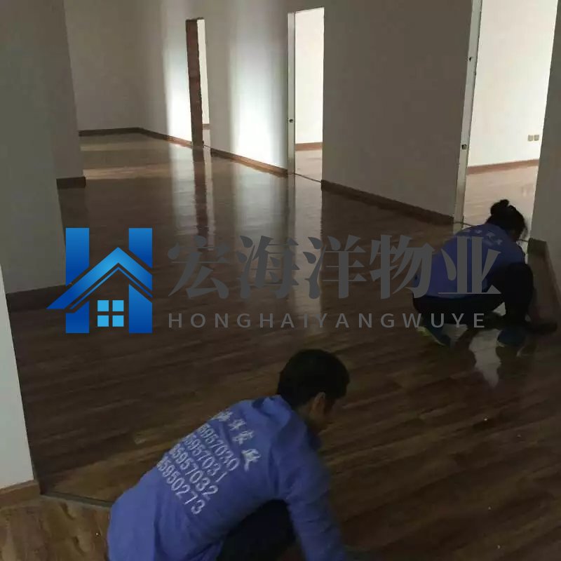 保潔公司要做好對(duì)保潔員的培訓(xùn)工作
